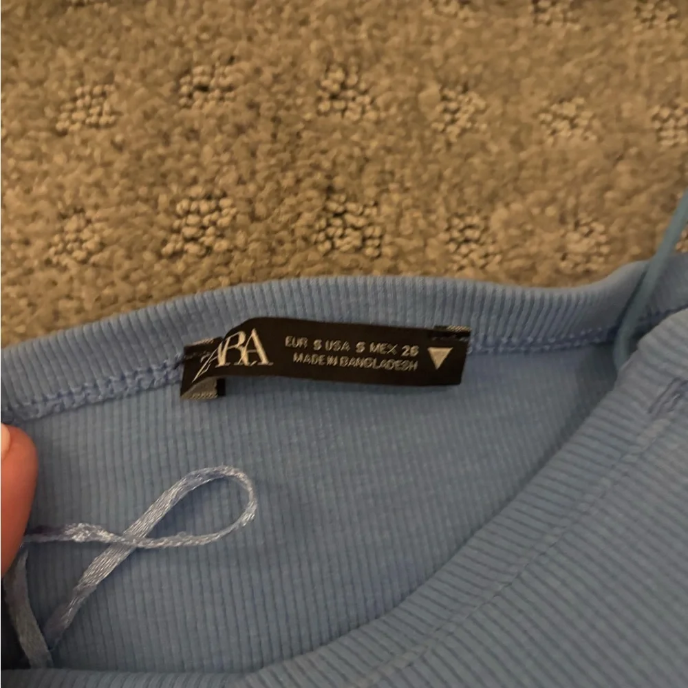Zara Light Blue Ribbed Top - Picture 6 of 6